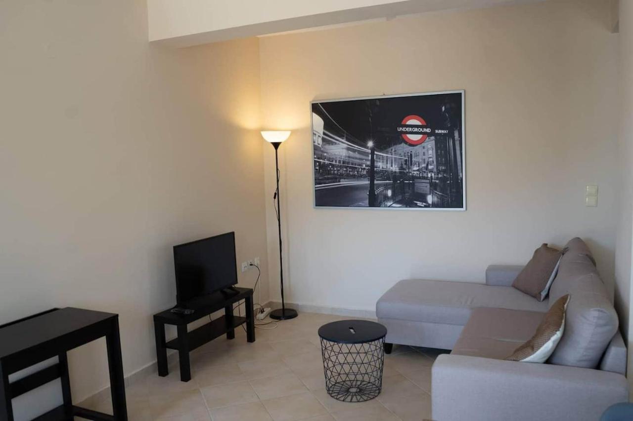 Catherine'S House إيغومينيتسا المظهر الخارجي الصورة