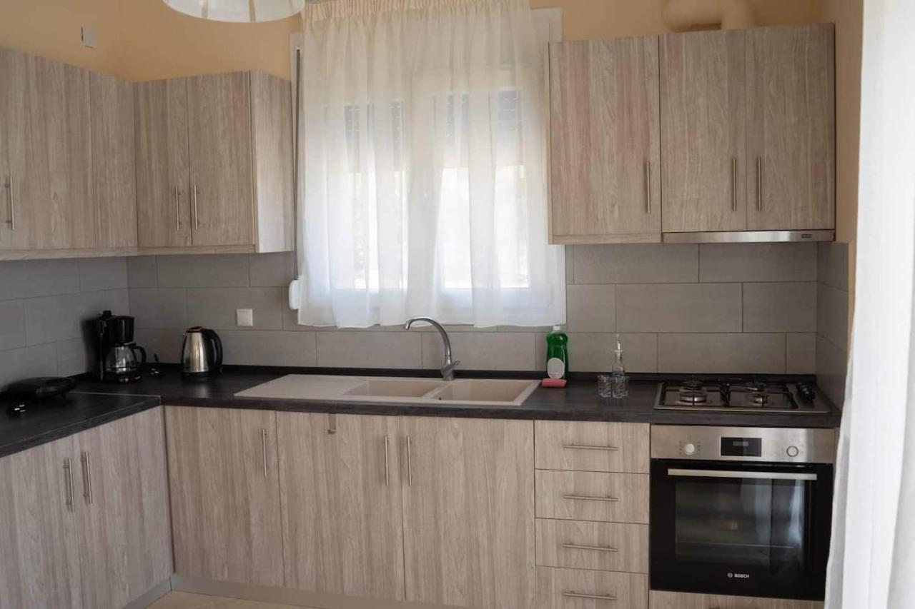 Catherine'S House إيغومينيتسا المظهر الخارجي الصورة